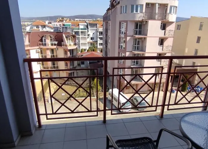 Apartmán Plaza - - Sunny