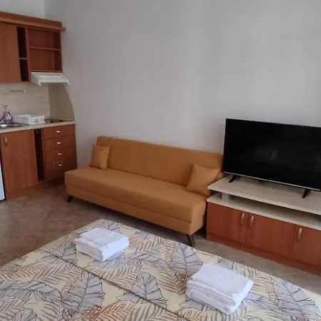 Plaza - - Sunny * Сонячний Берег